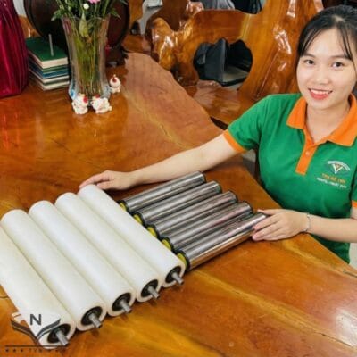 Alternative view of PE Plastic Roller