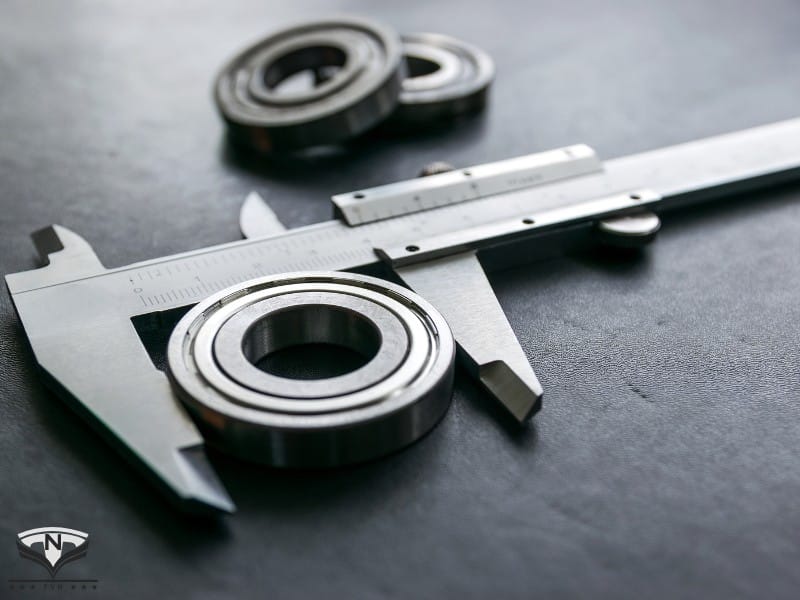 Đo kích thước vòng bi bằng thước kẹp